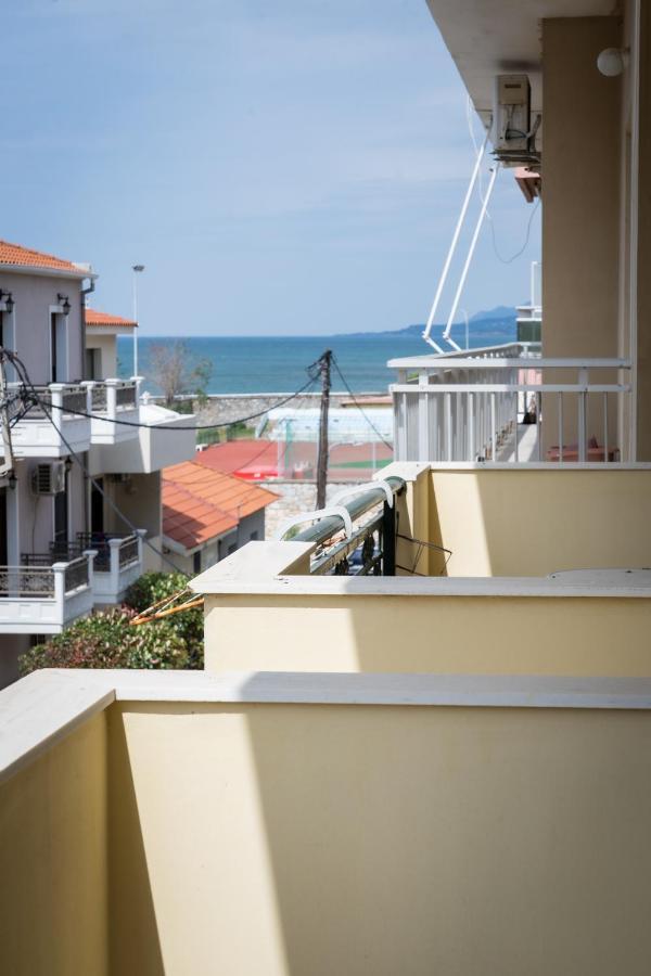 Koulas Luxury Apart By Homebrain Alejandrópolis Exterior foto